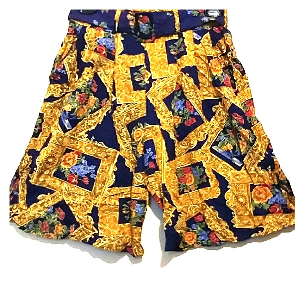 Vintage floral print shorts Sz M